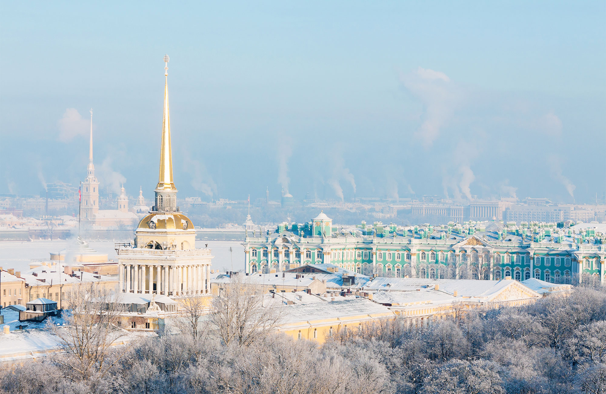 Зимний Санкт-Петербург шпиль Адмиралтейства