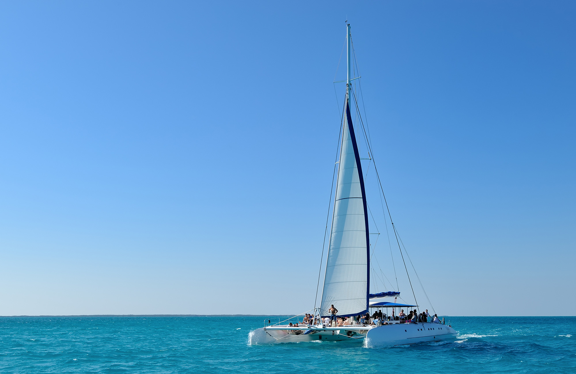 caribbean sailing tours